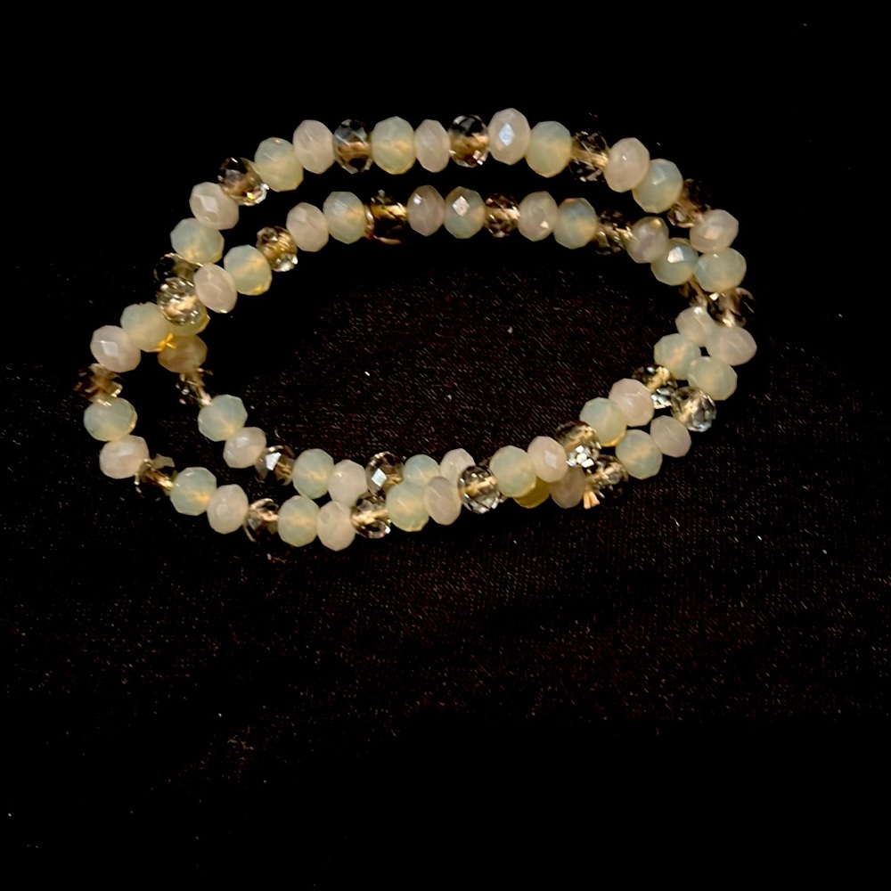 Crystal clear and silver bracelet